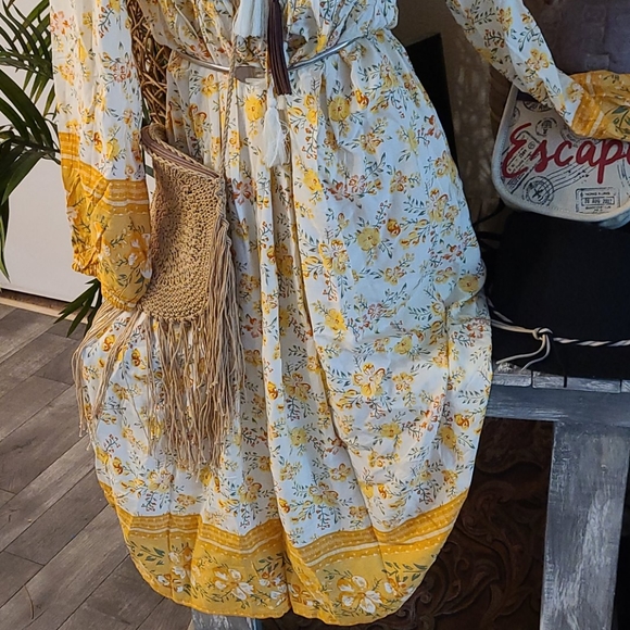 NEW SUMMER BO HO MULTI XS  MAXI DRESS LOMG SLEEVES - Picture 4 of 16